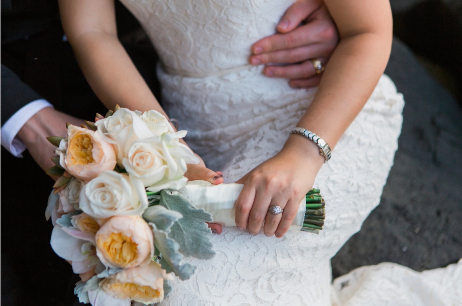 Closeup of flowers for Parisa and Stuart's elopement.