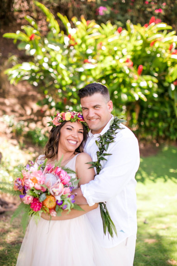 Bride and Groom eloping in Hawaii.