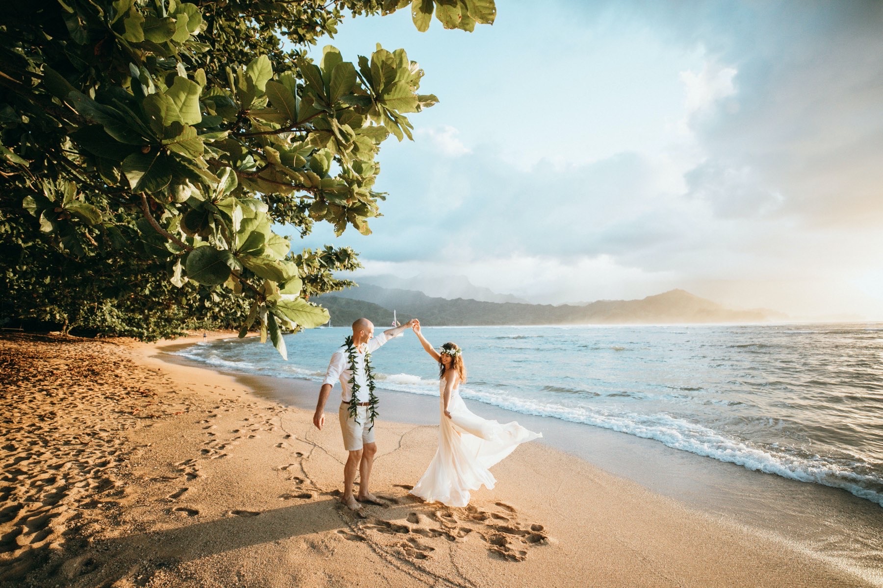 Marina & Sebastian on the beach in Kauai.