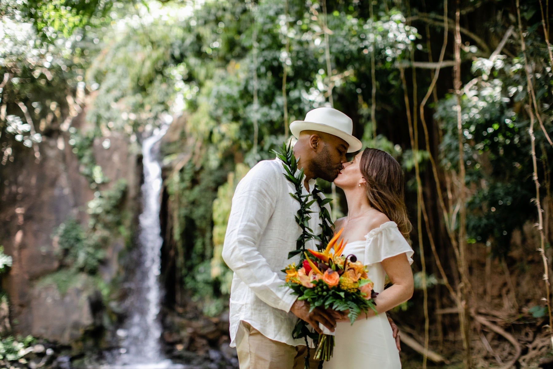 South Shore Gardens Kauai Elopement Wedding Location