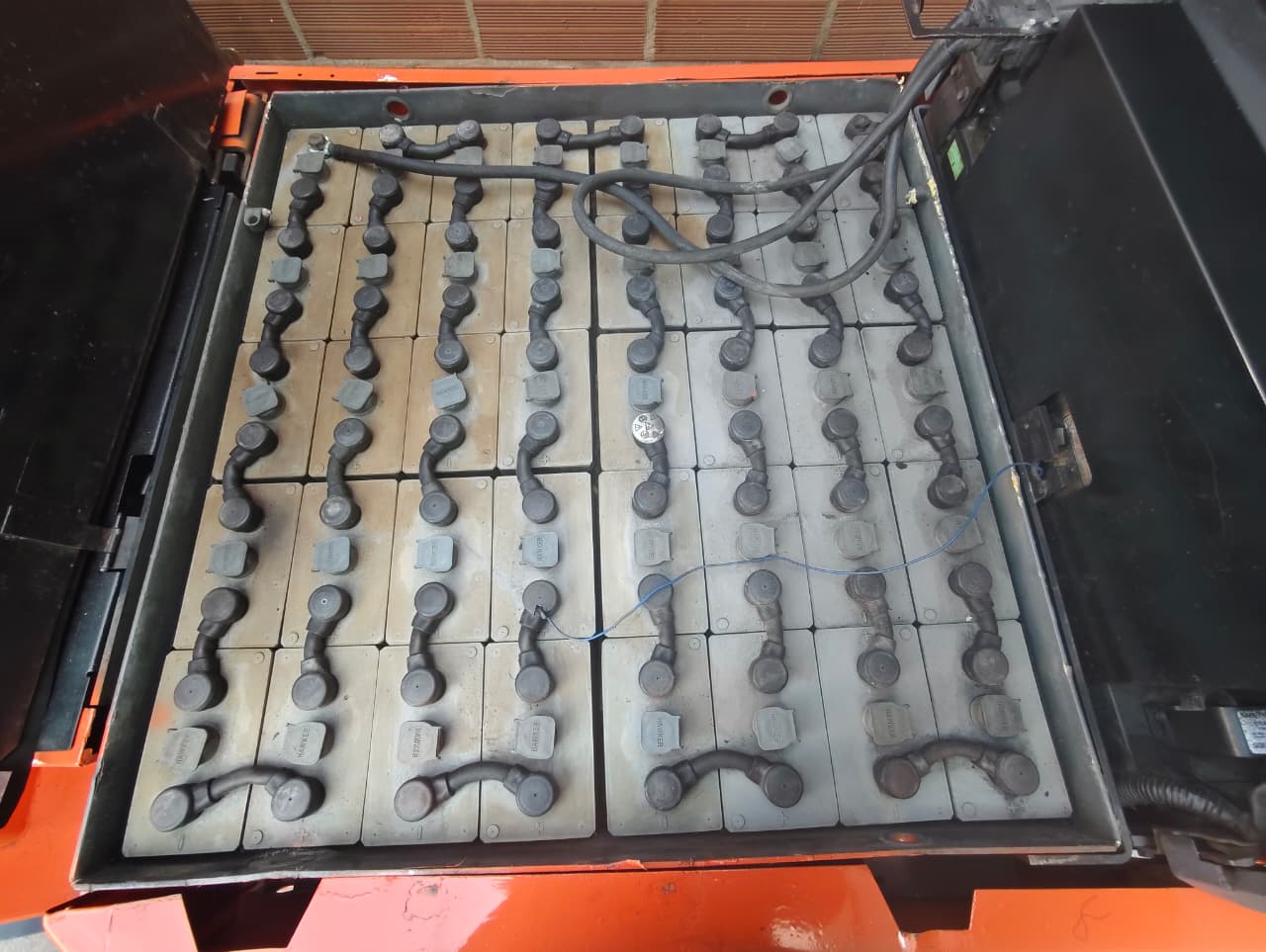 image of loading cargo