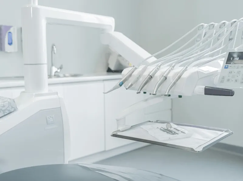 Dental treatment chair and instruments