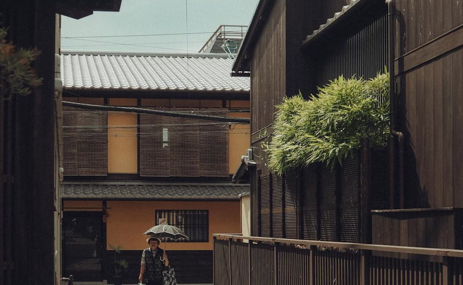 Efficient scheduling habits for modern professionals