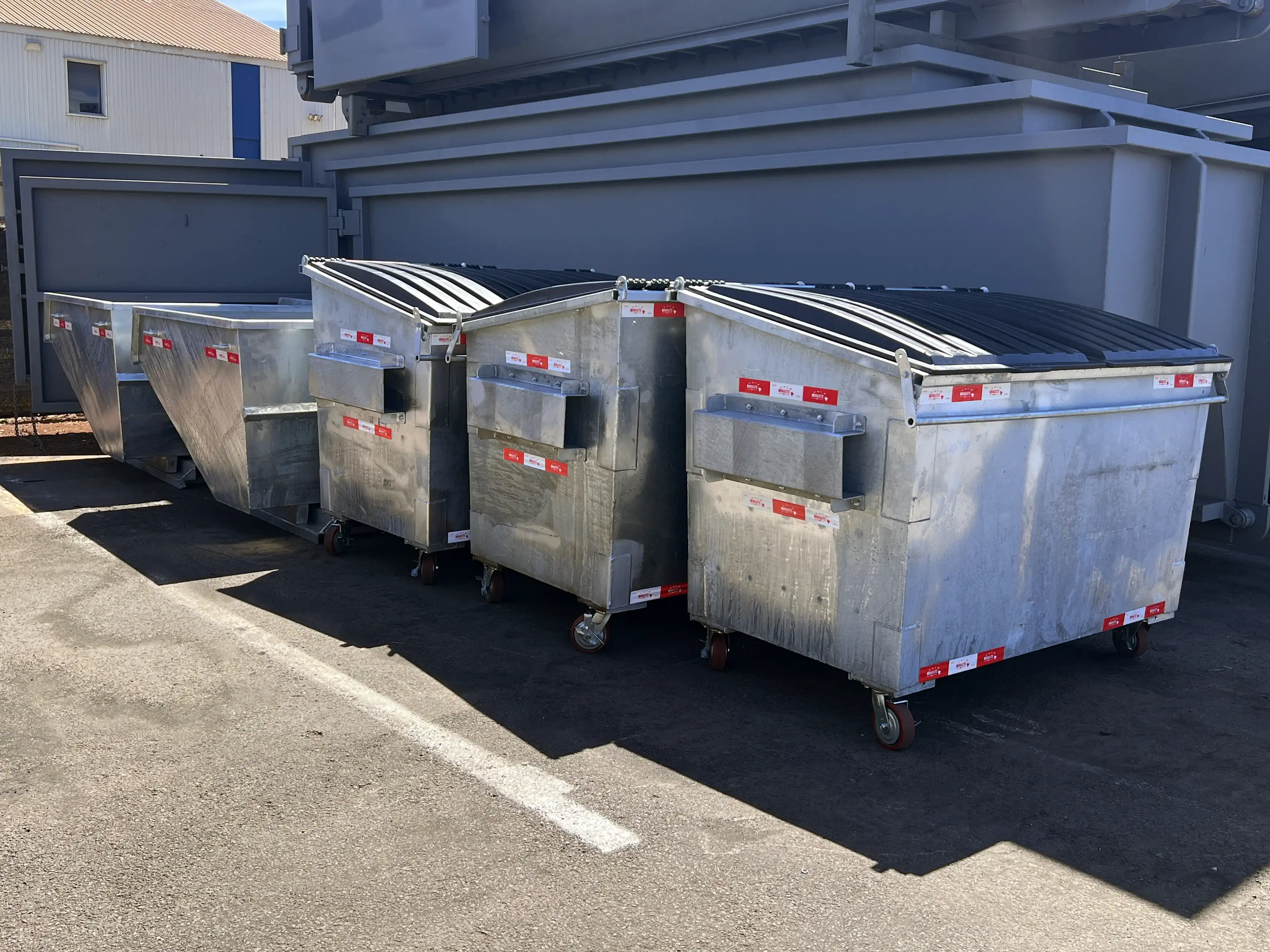 3-Yard Front Load Dumpster For Sale In Hawaii