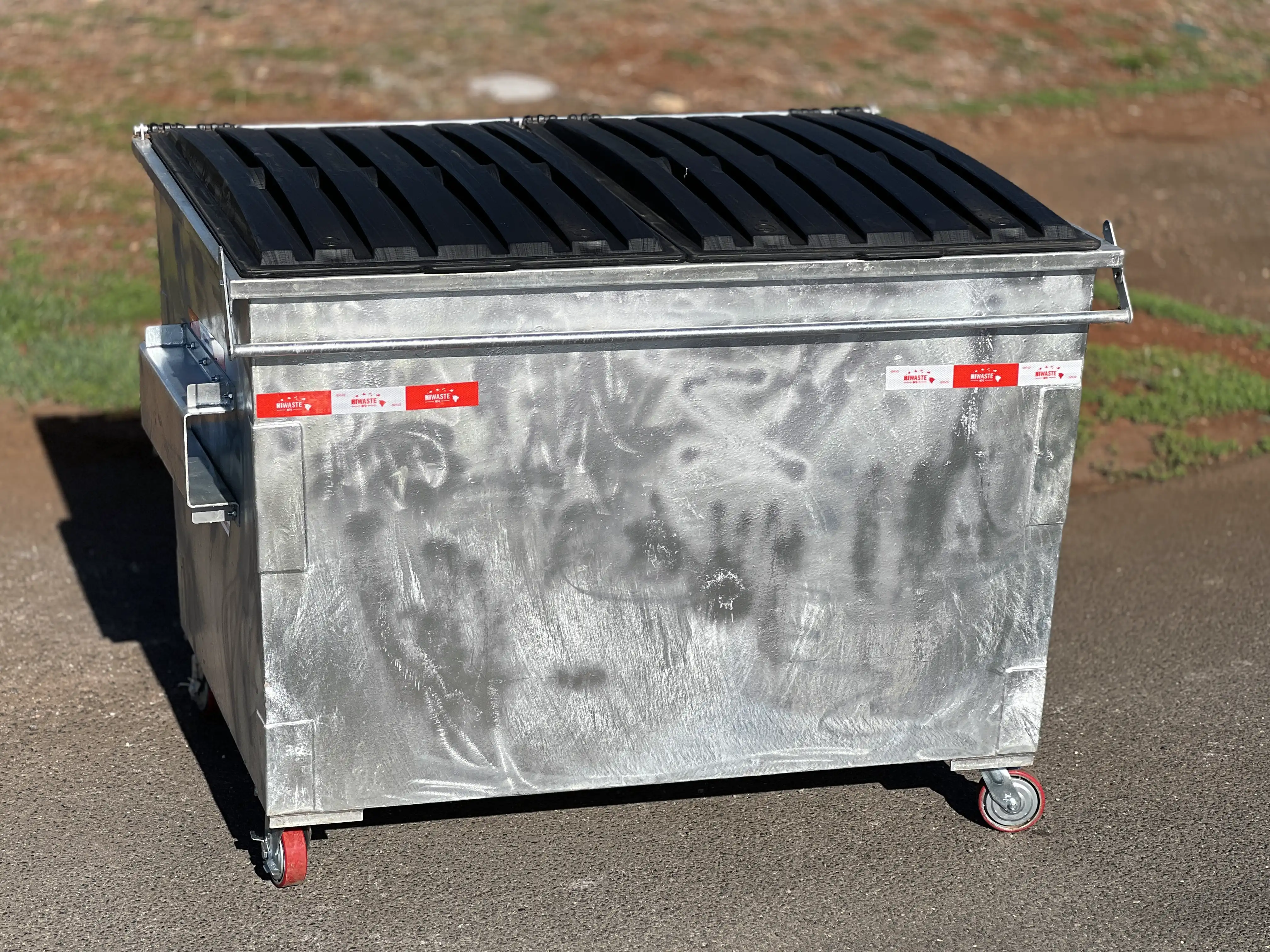 4-Yard Front Load Dumpster For Sale In Hawaii