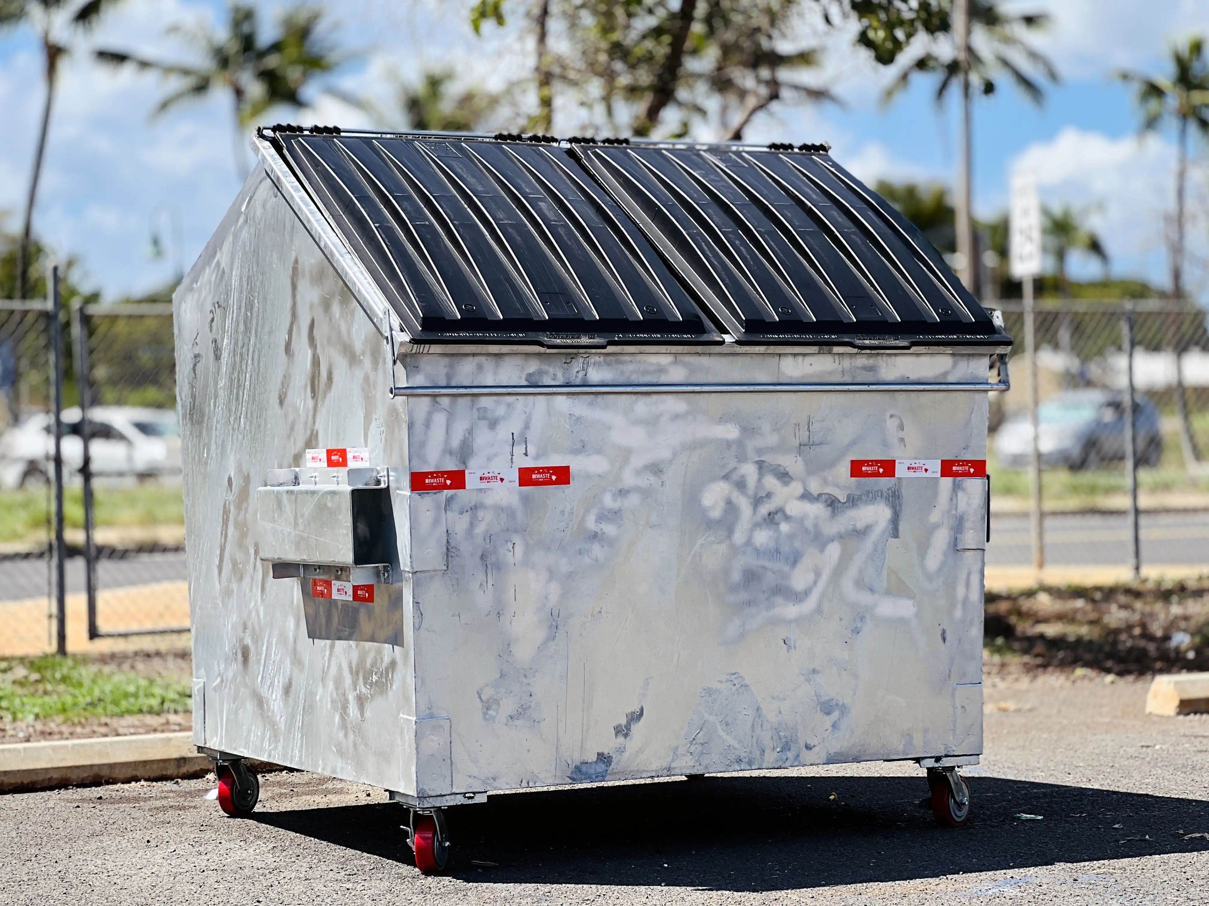 6-Yard Front Load Dumpster For Sale In Hawaii