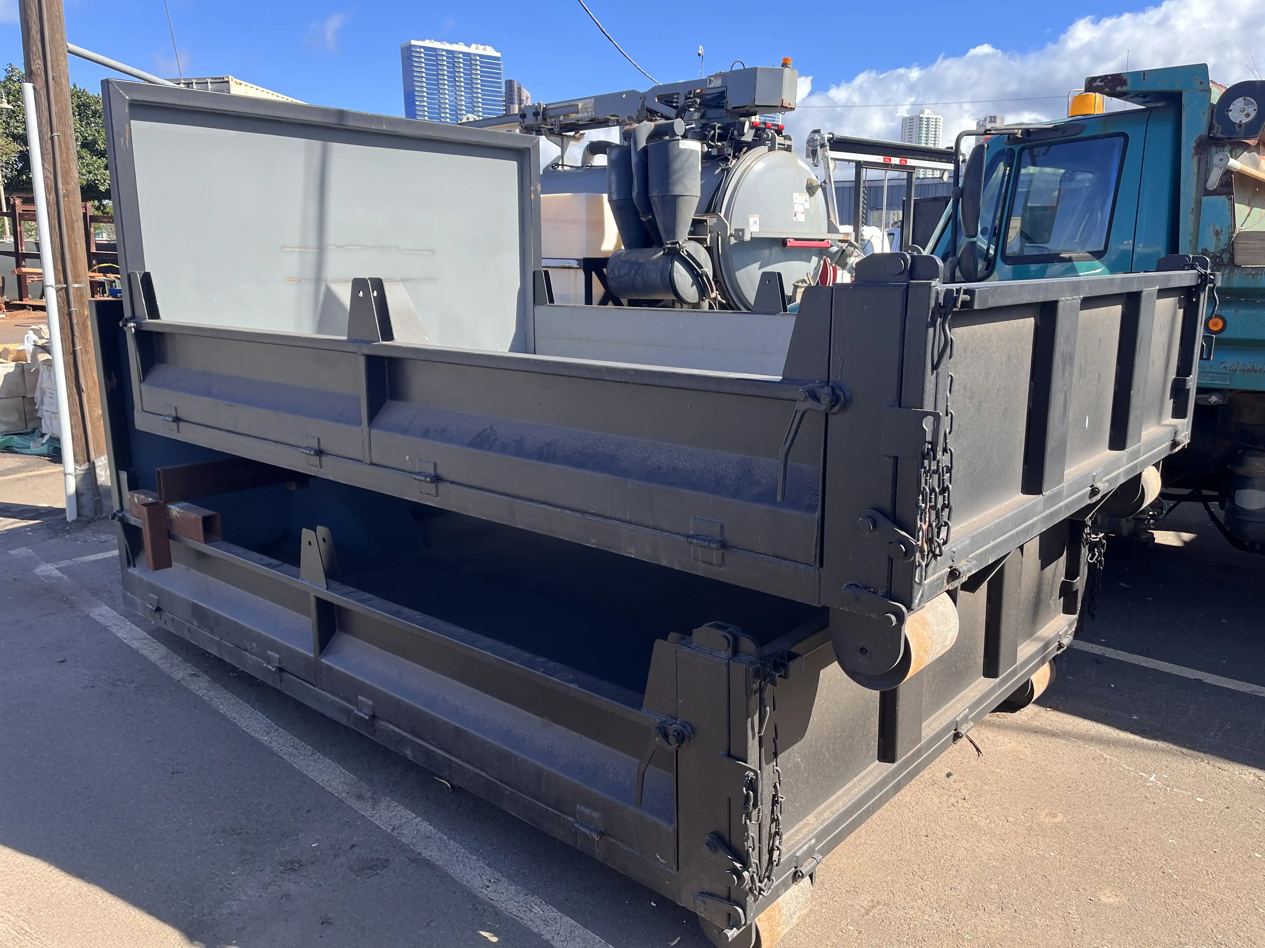 12' Hooklift Contractor Bed For Sale In Hawaii