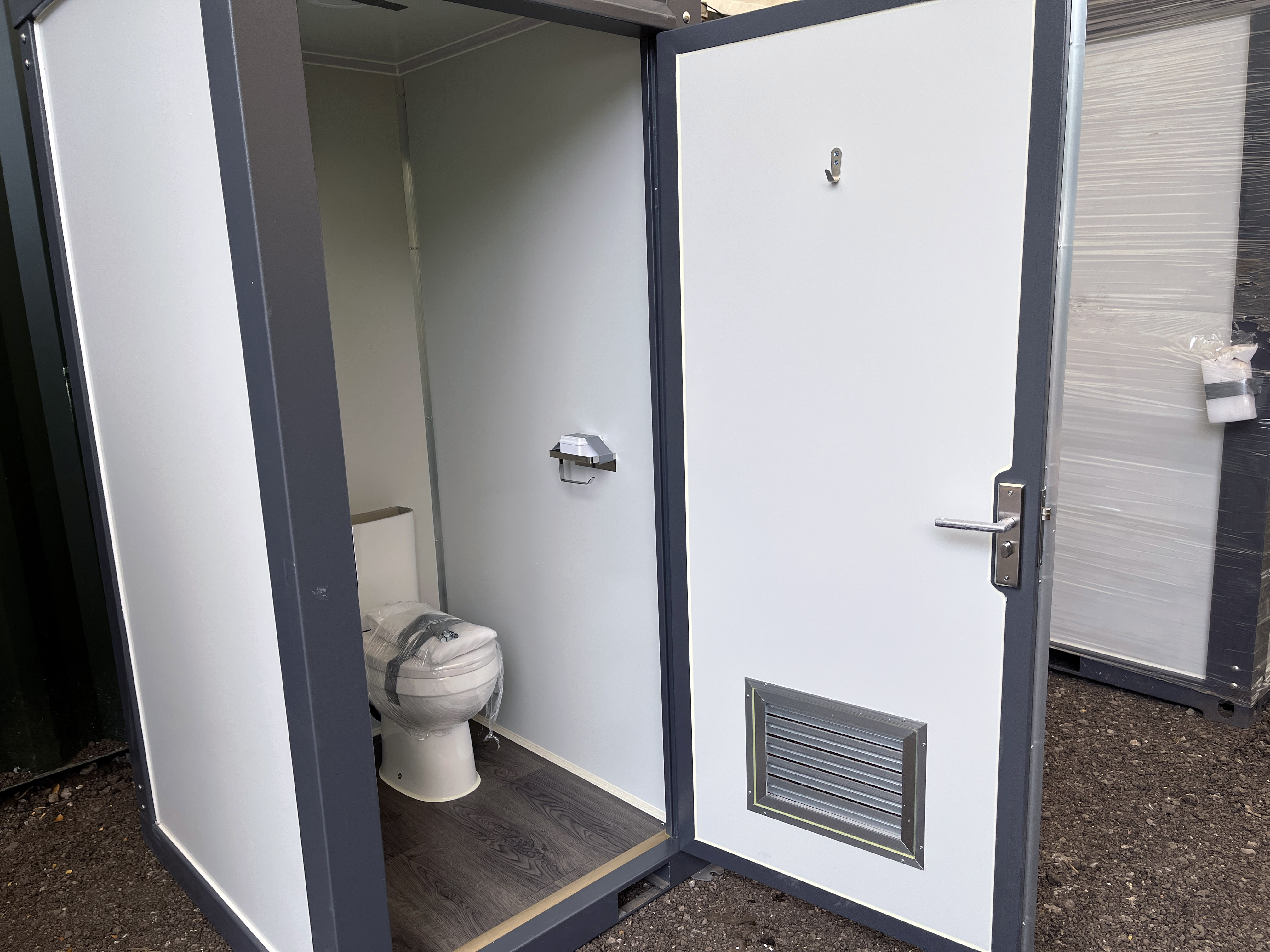 1-Stall Portable Restroom For Sale In Hawaii