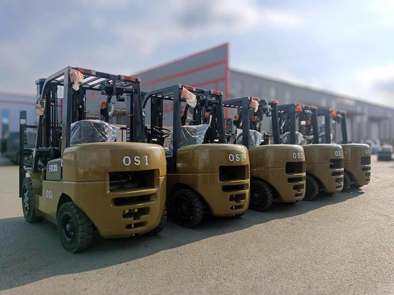 OSI 3.5 Ton Diesel Forklift For Sale In Hawaii