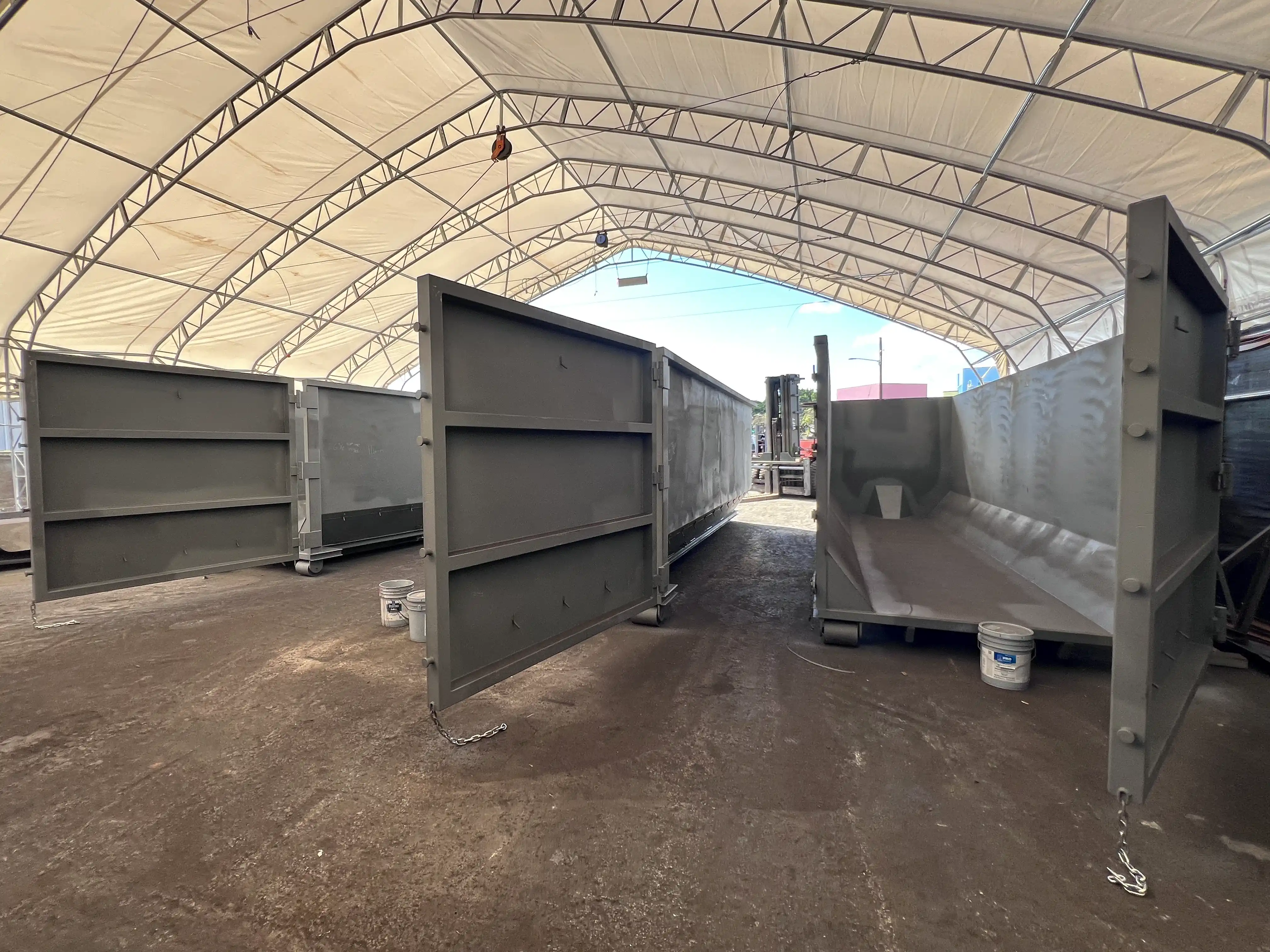 40 Yard Roll-Off / Hooklift Dumpster For Sale In Hawaii