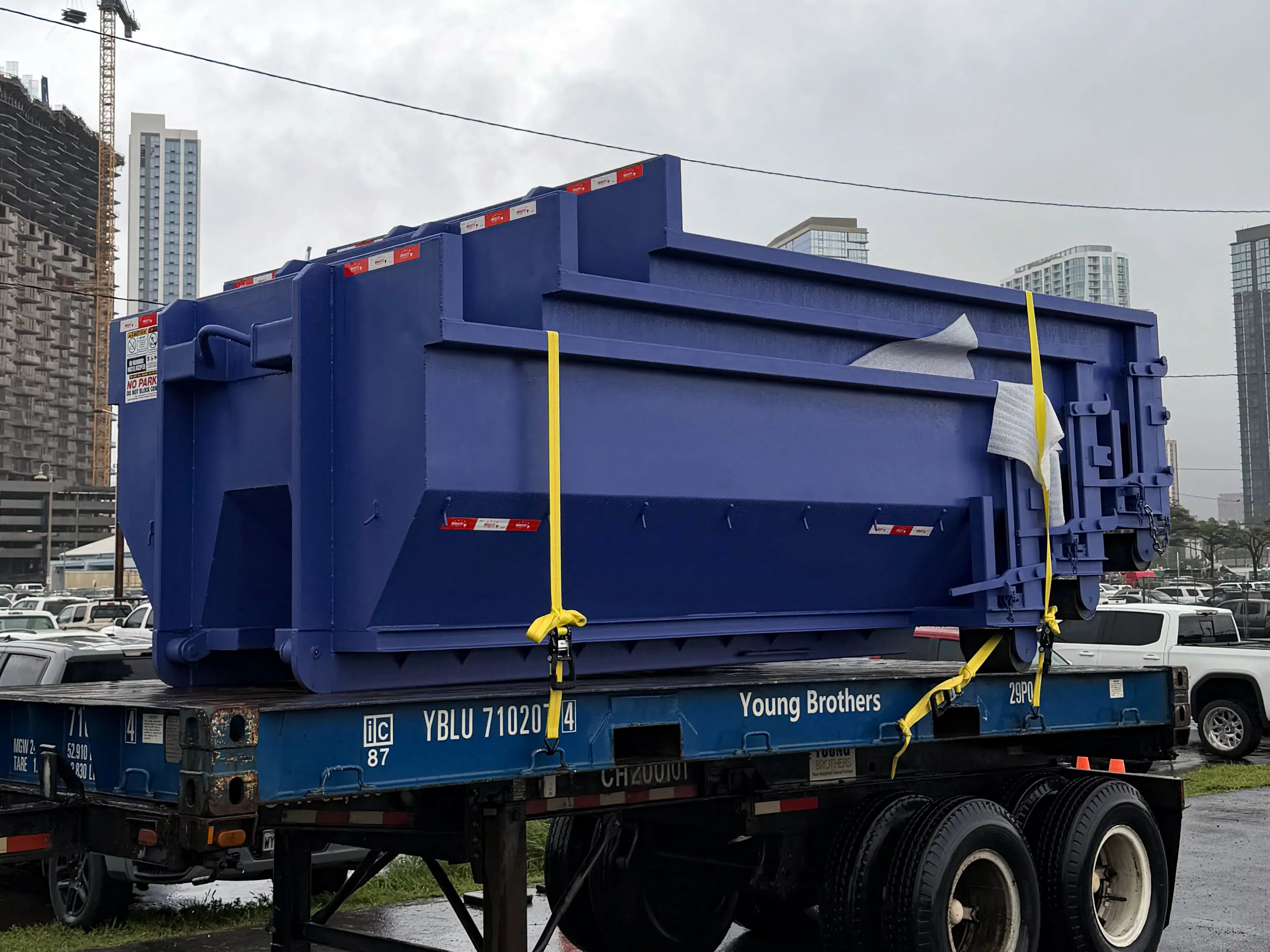 10 Yard Roll-Off / Hooklift Dumpster For Sale In Hawaii