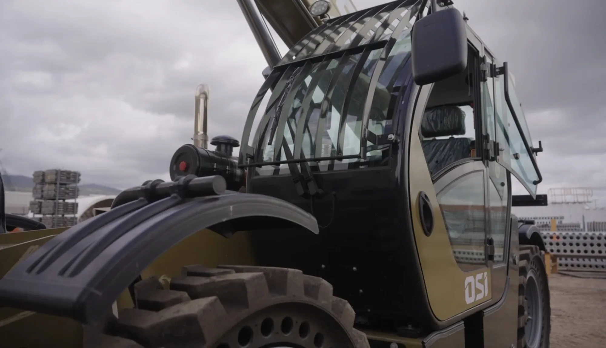OSI telehandler cab and boom detail