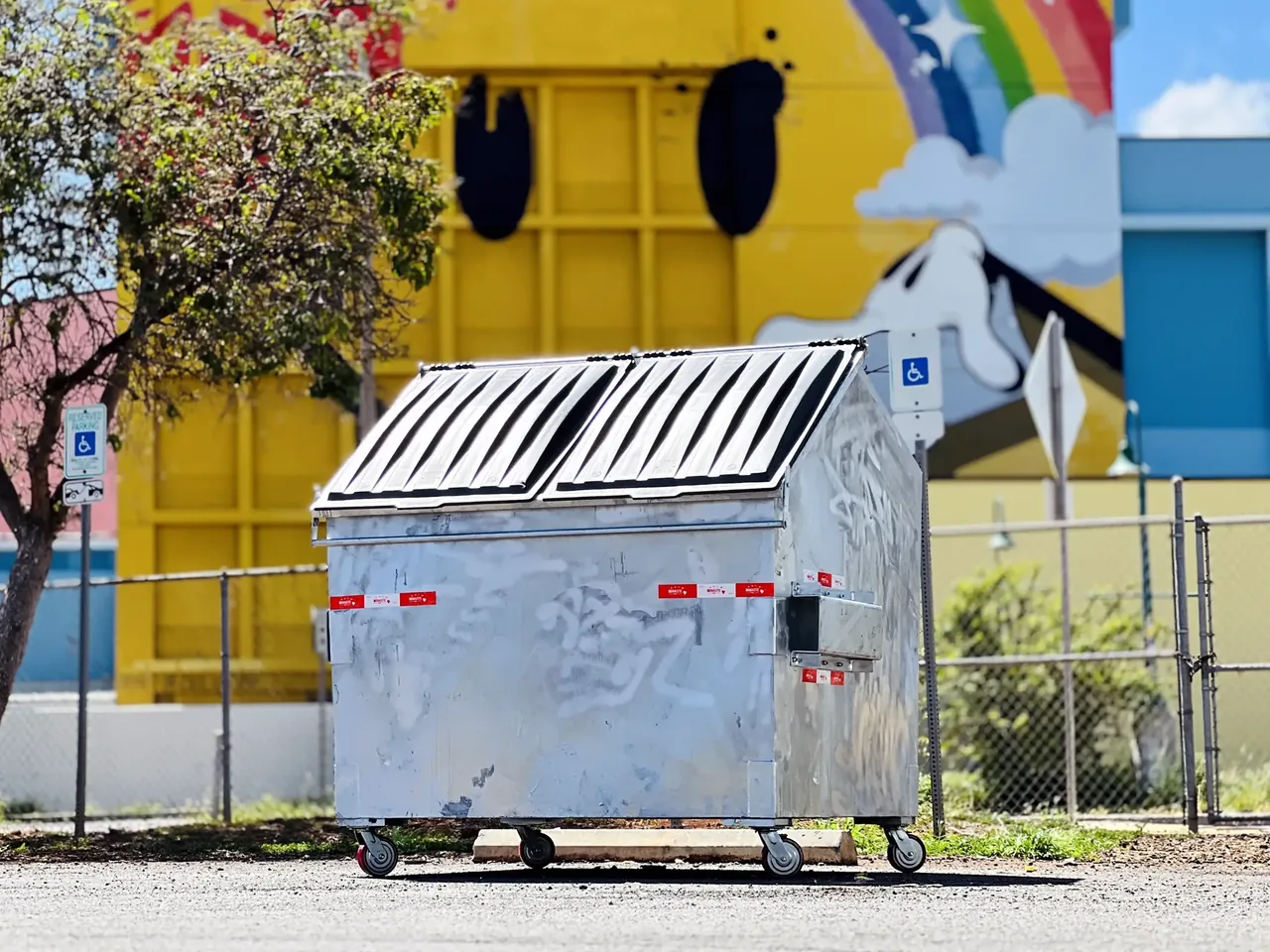 6-Yard Front Load Dumpster For Sale In Hawaii