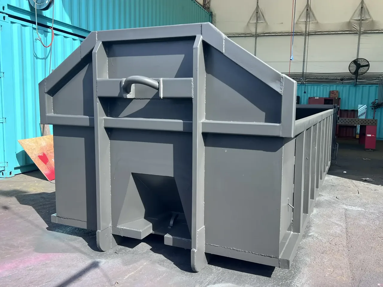 20 Yard Heavy Duty Roll-Off / Hooklift Dumpster For Sale In Hawaii