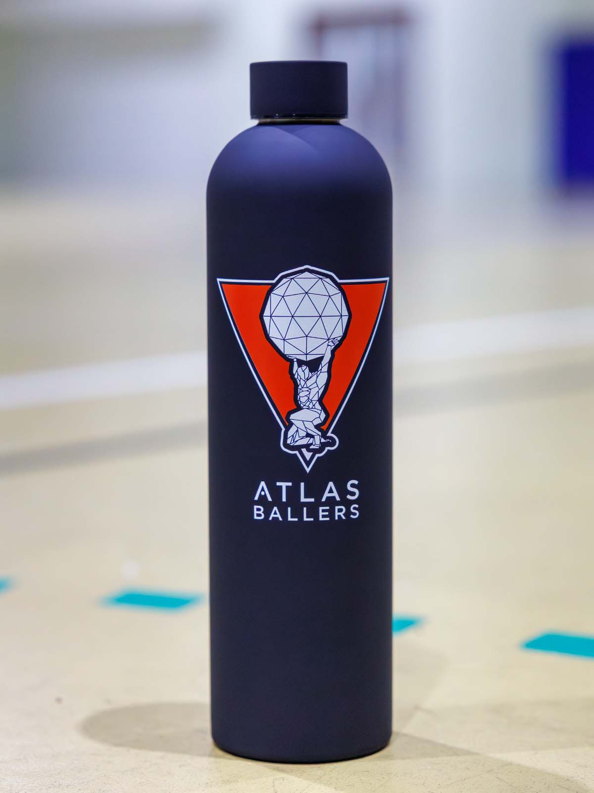Matte black Atlas Ballers 1 litre stainless steel bottle