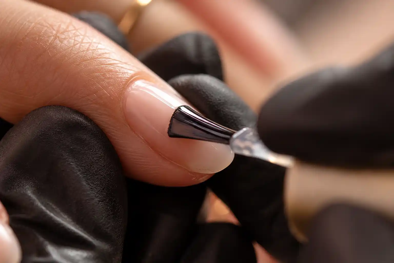 Nail Bar