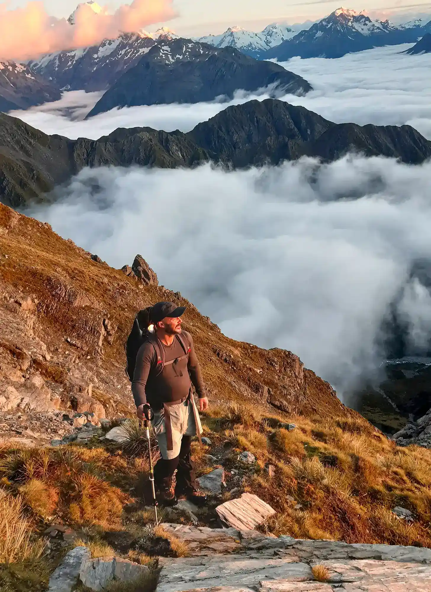 Climber on the Edgar Thompson summit - Mount Cook National Park