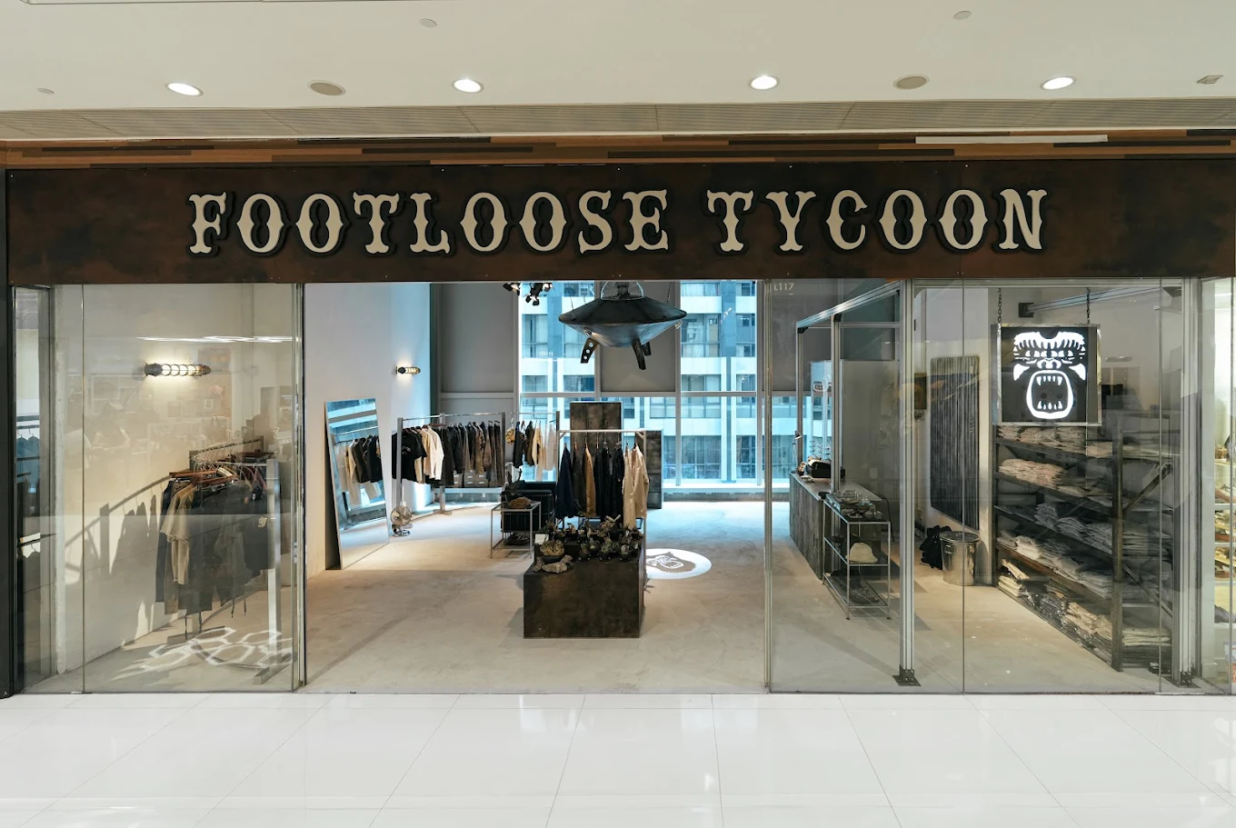 Footloose Tycoon