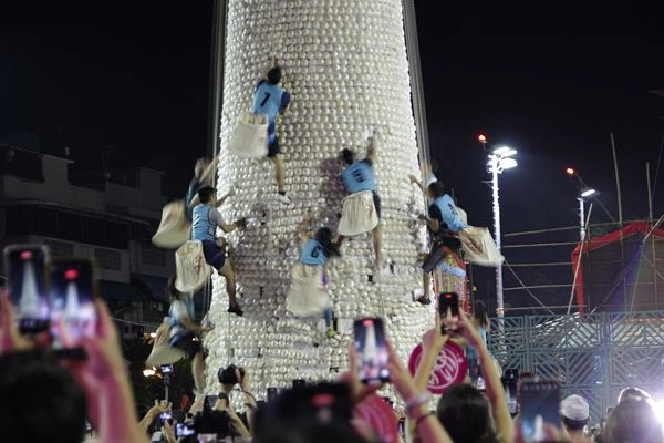Cheung Chau Bun Festival 2026