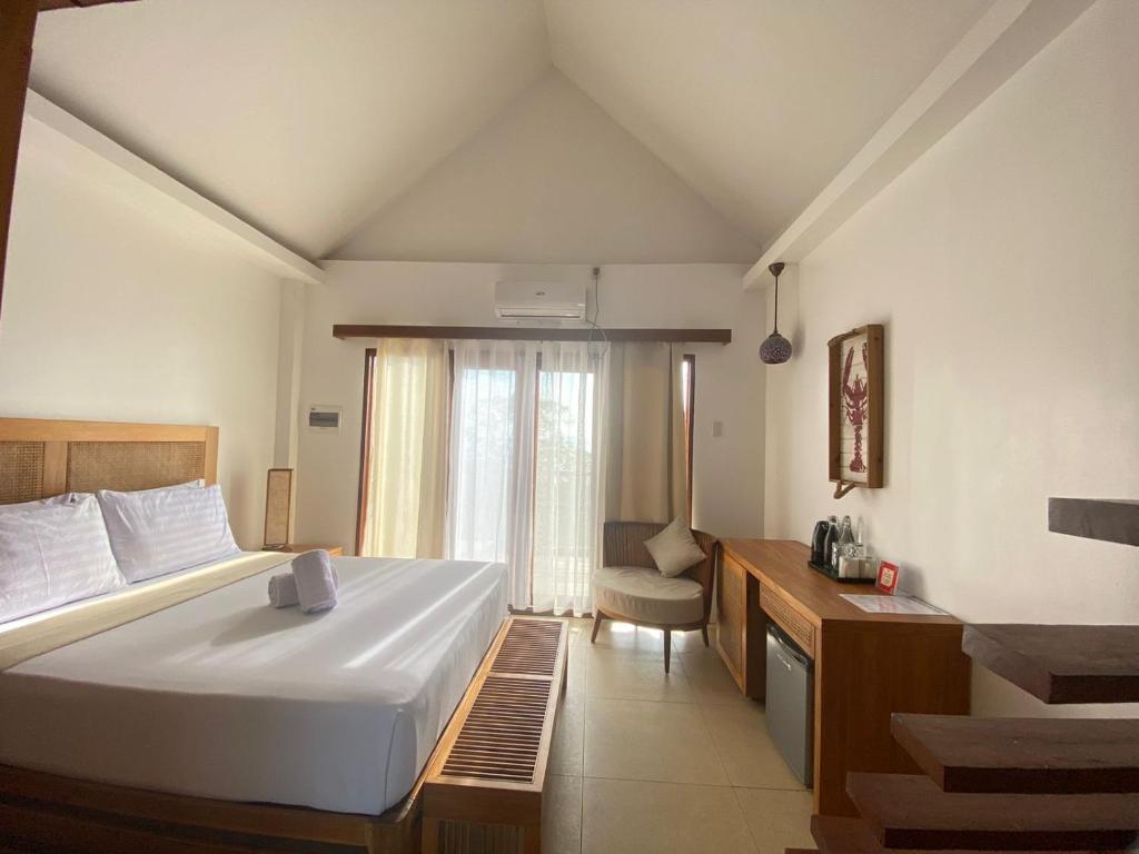 image of commercial solar installations