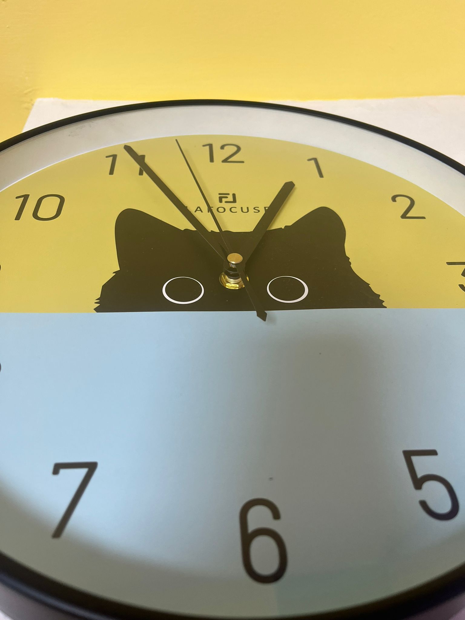 Escape Room Cat Clock