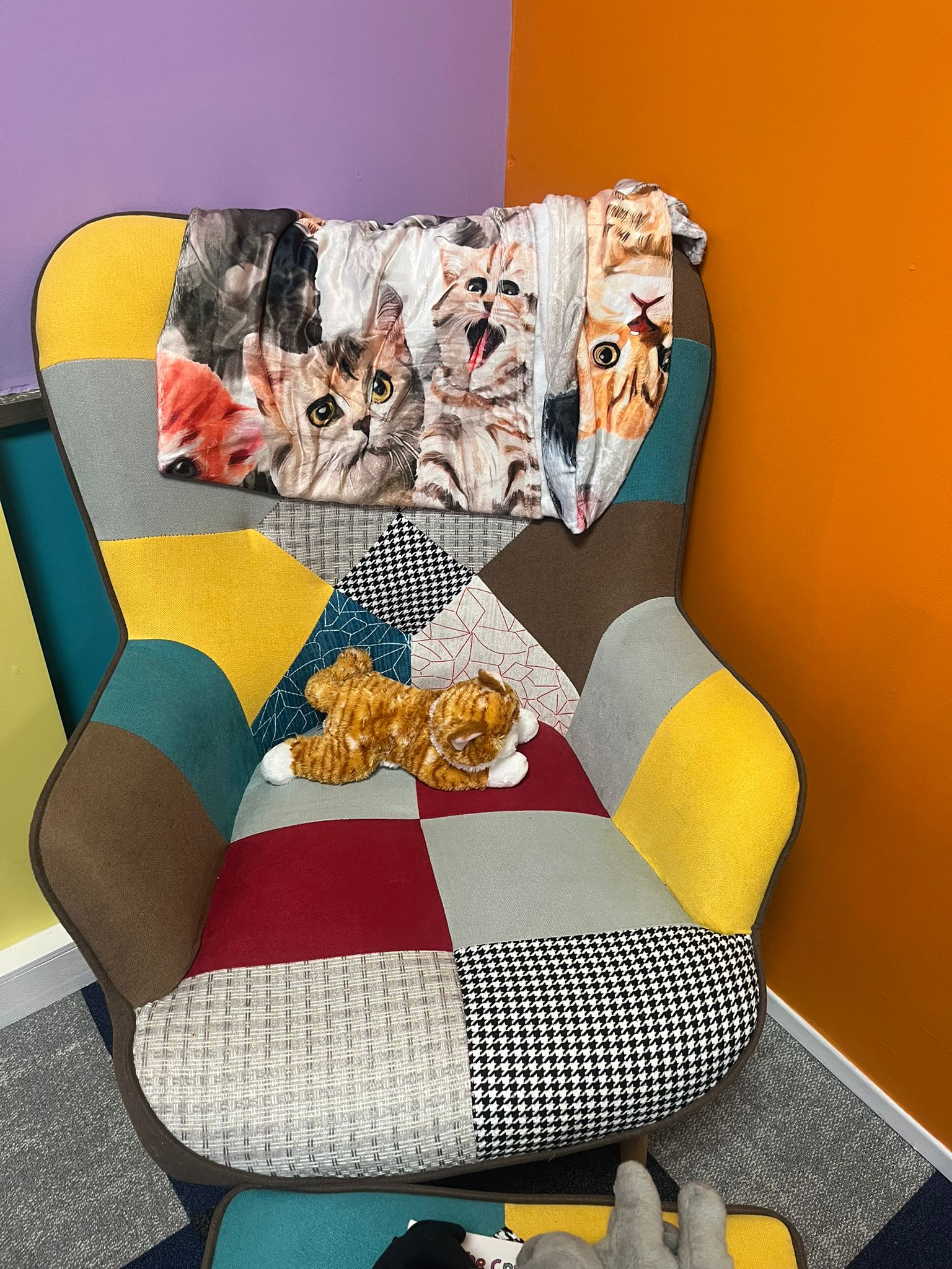 Escape Room Chair with Cats