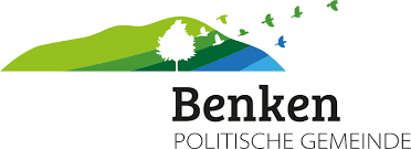 Logo mit grünem Hügel, Baum und Vögeln, Text: Benken politische Gemeinde.