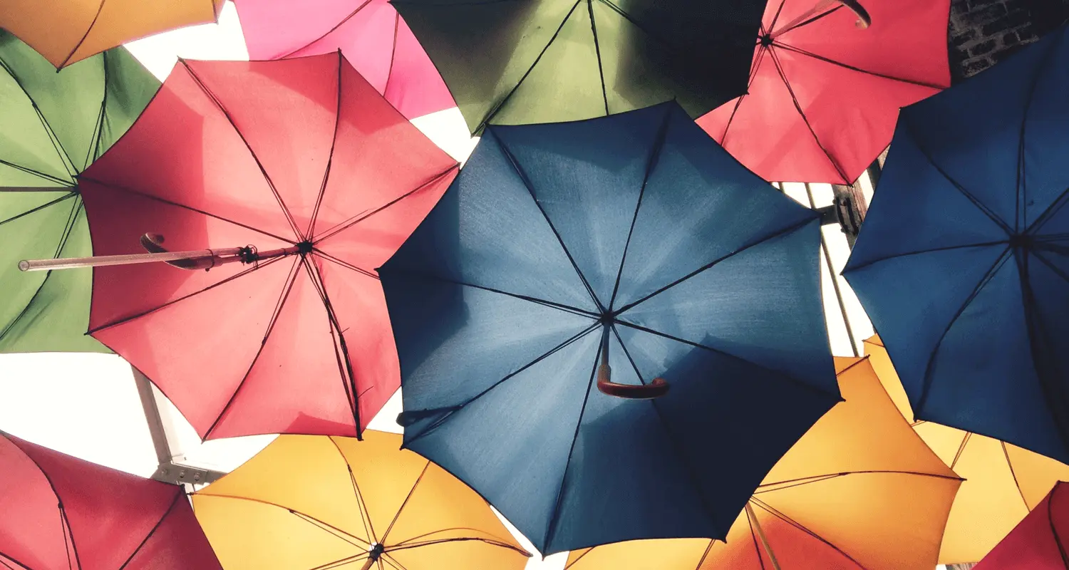 Parapluie coloré / assurance PNO