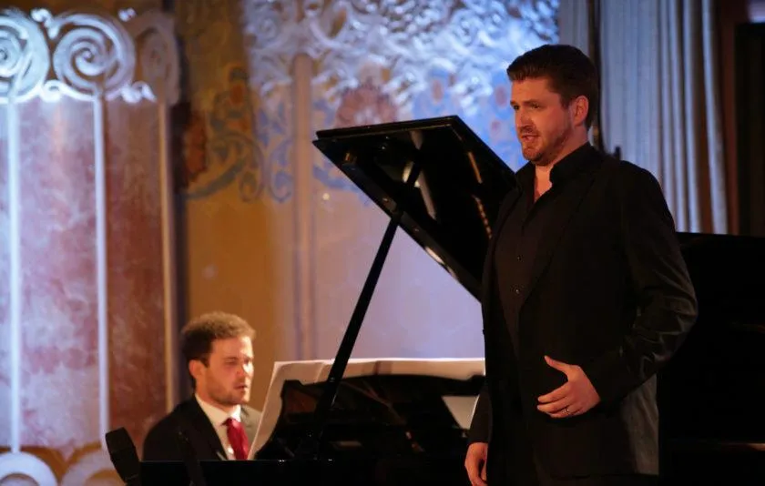 Samuel Hasselhorn & Ammiel Bushakevitz