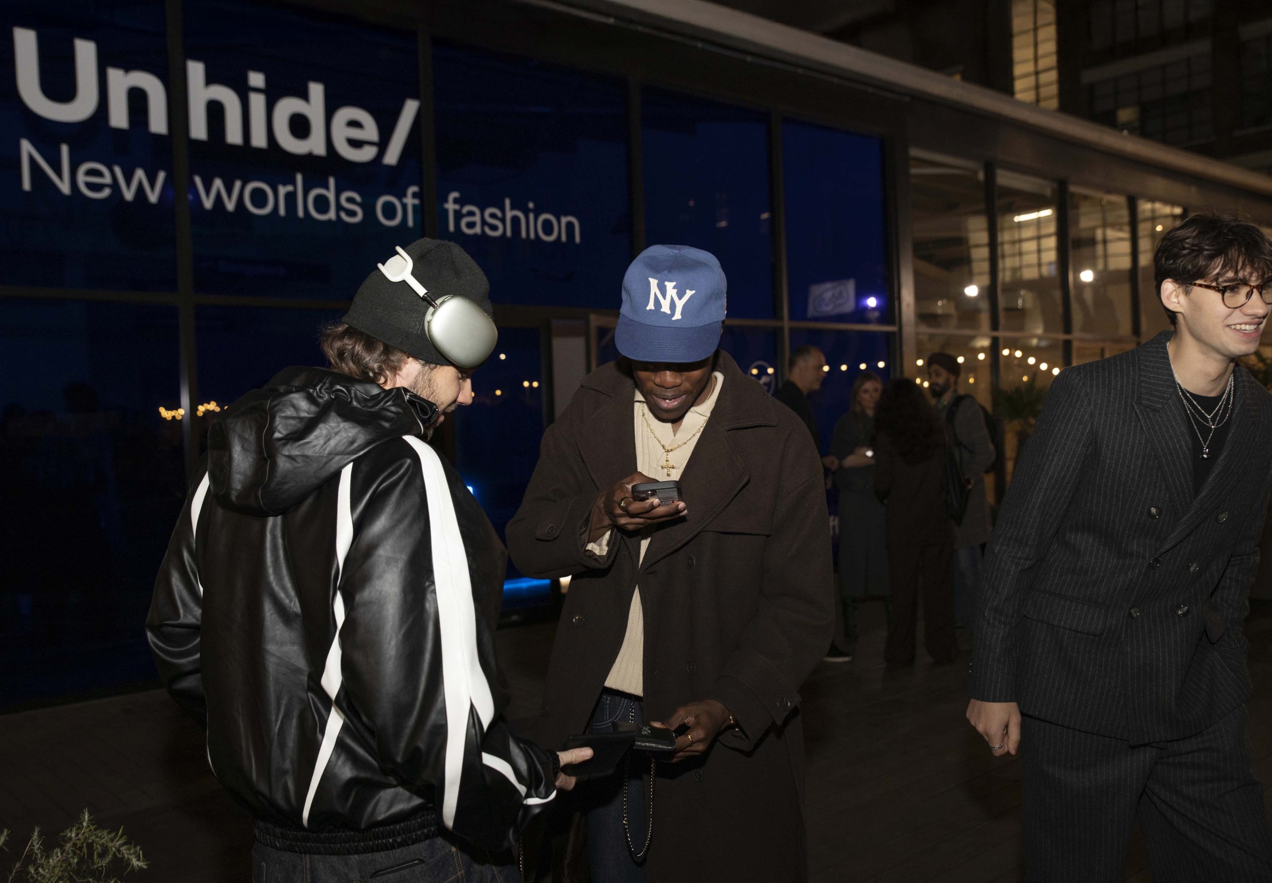 Guests arriving at Lufthansa Unhide New Worlds VIP launch night outside Truman Brewery pop-up