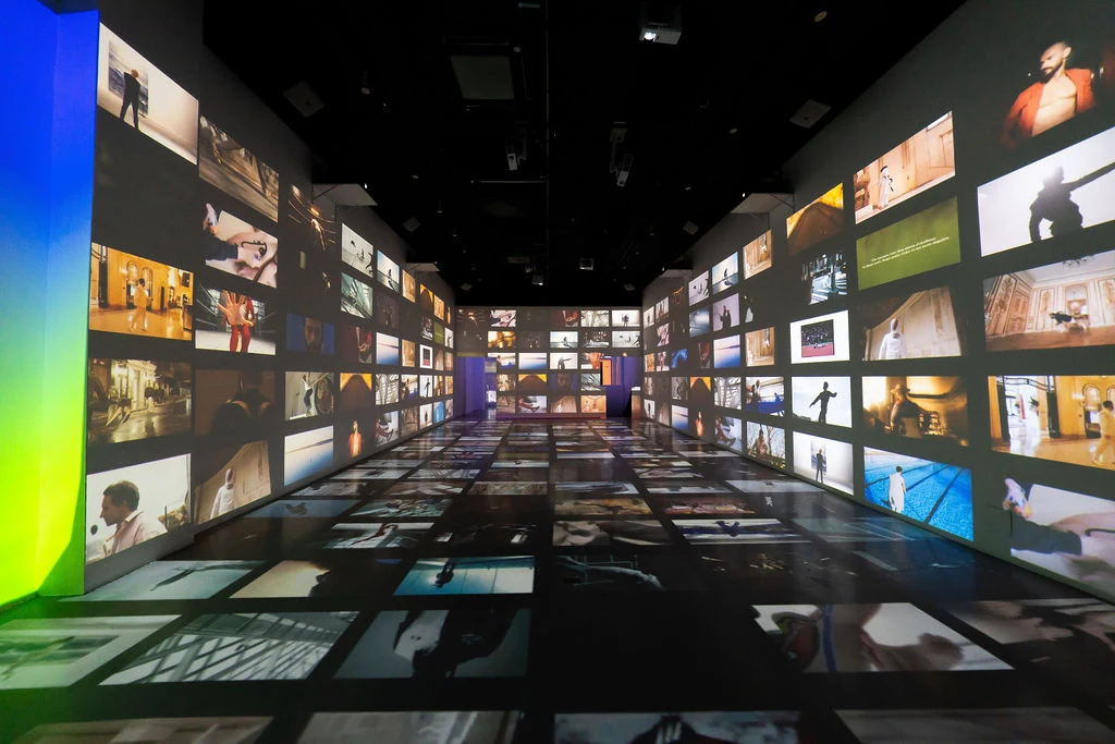 Immersive Studio grid projection wide