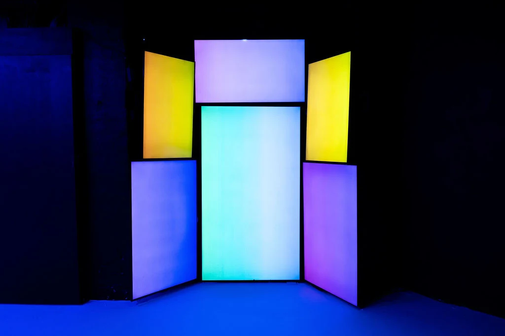 Immersive Studio empty white gallery wide view