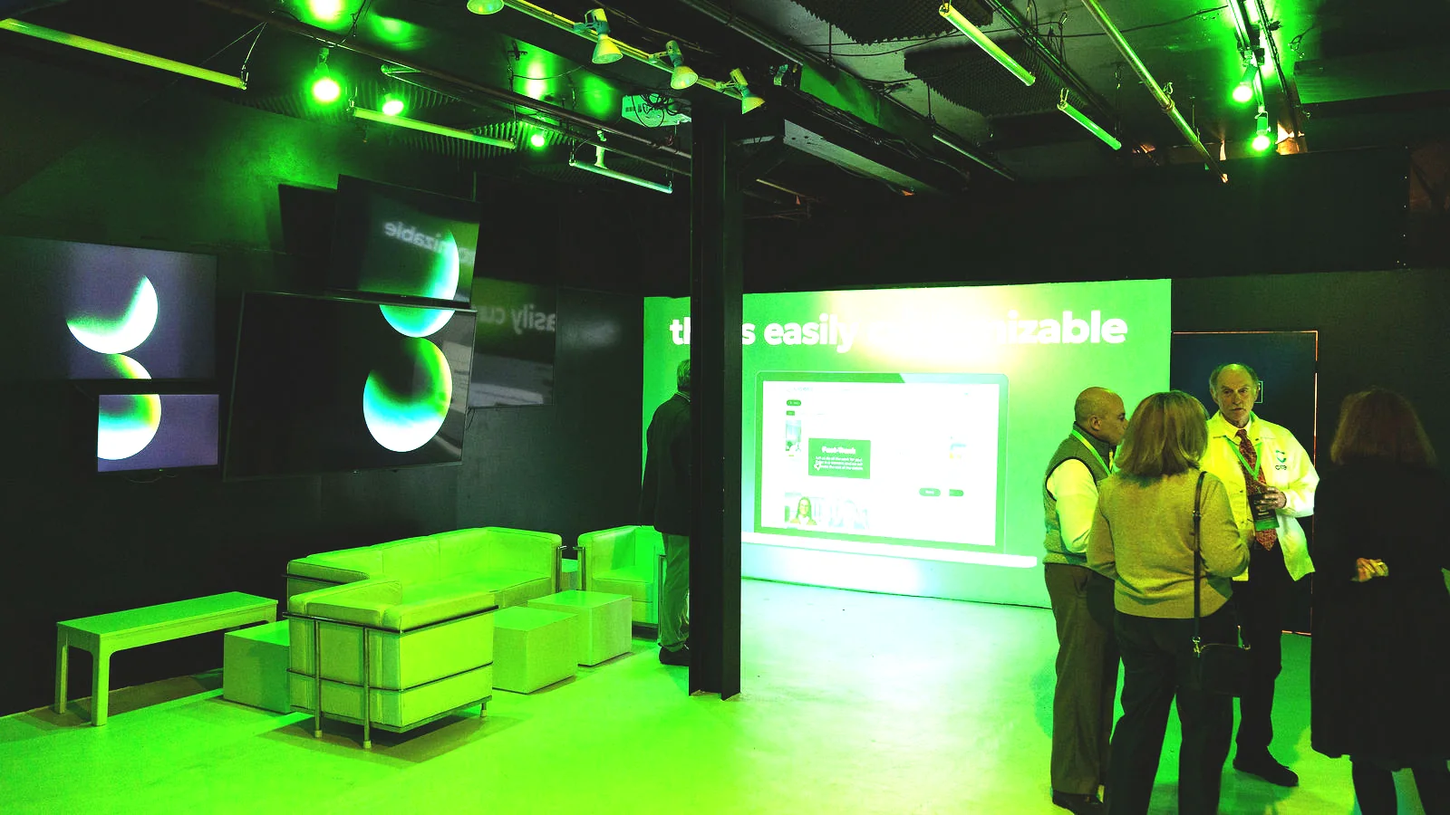 Cicero presentation at LUME Studios, screens room wide