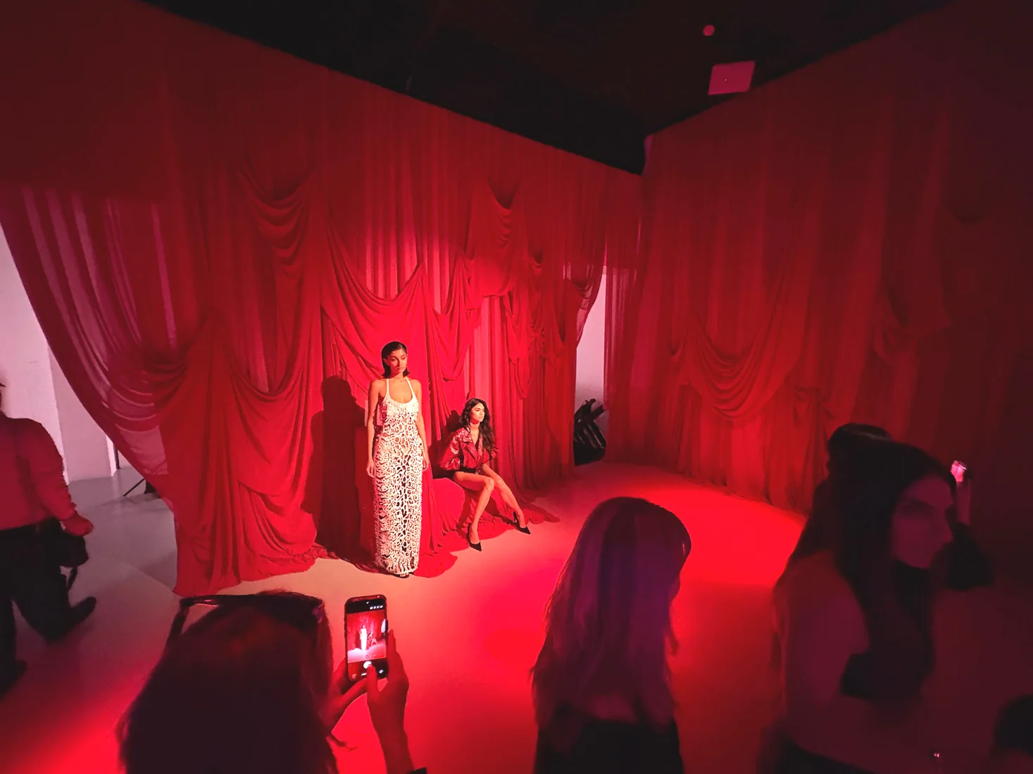 HILA SS27 presentation at LUME Studios, room with guests