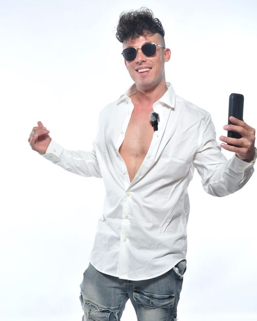 image of busy city street