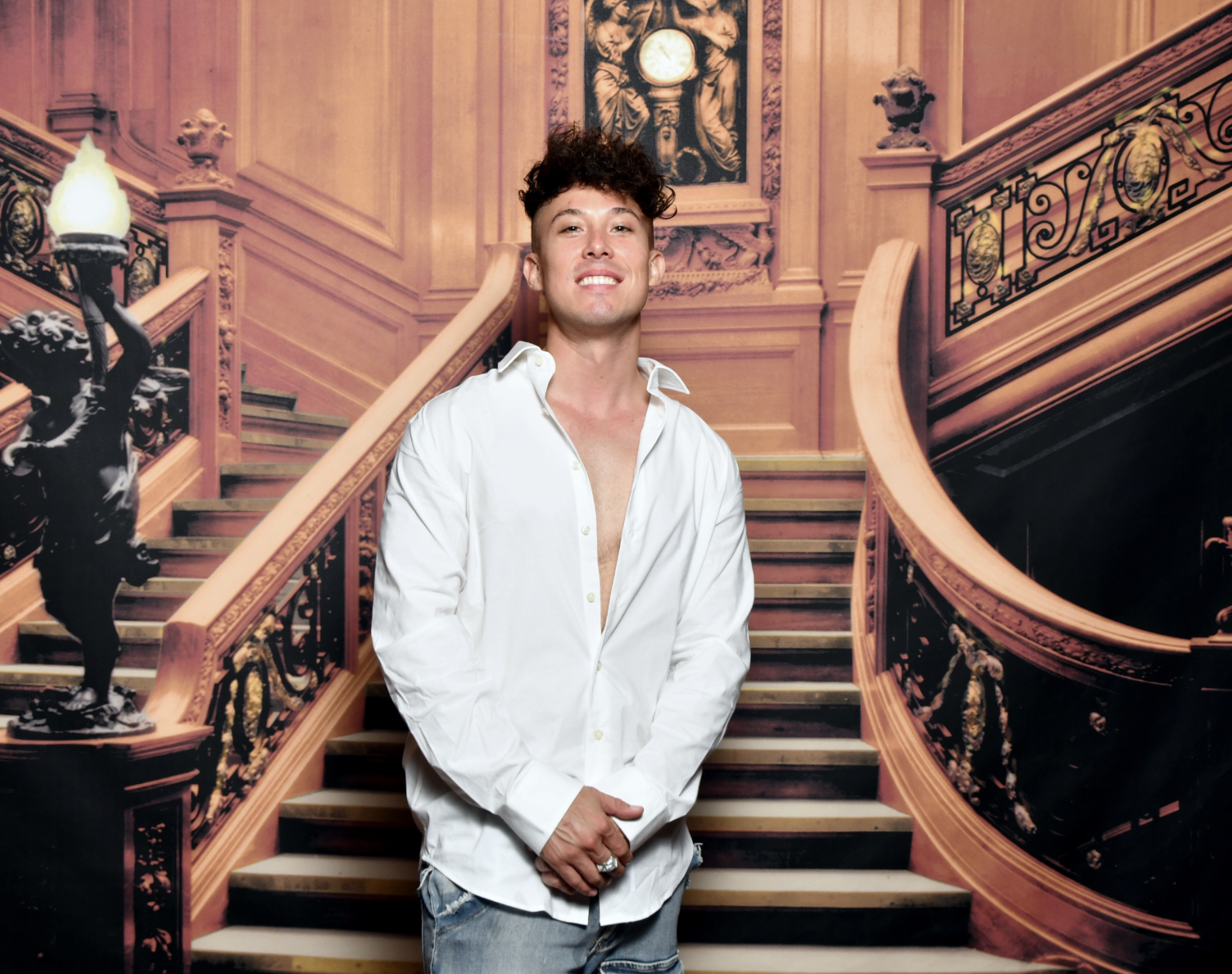 image of busy city street