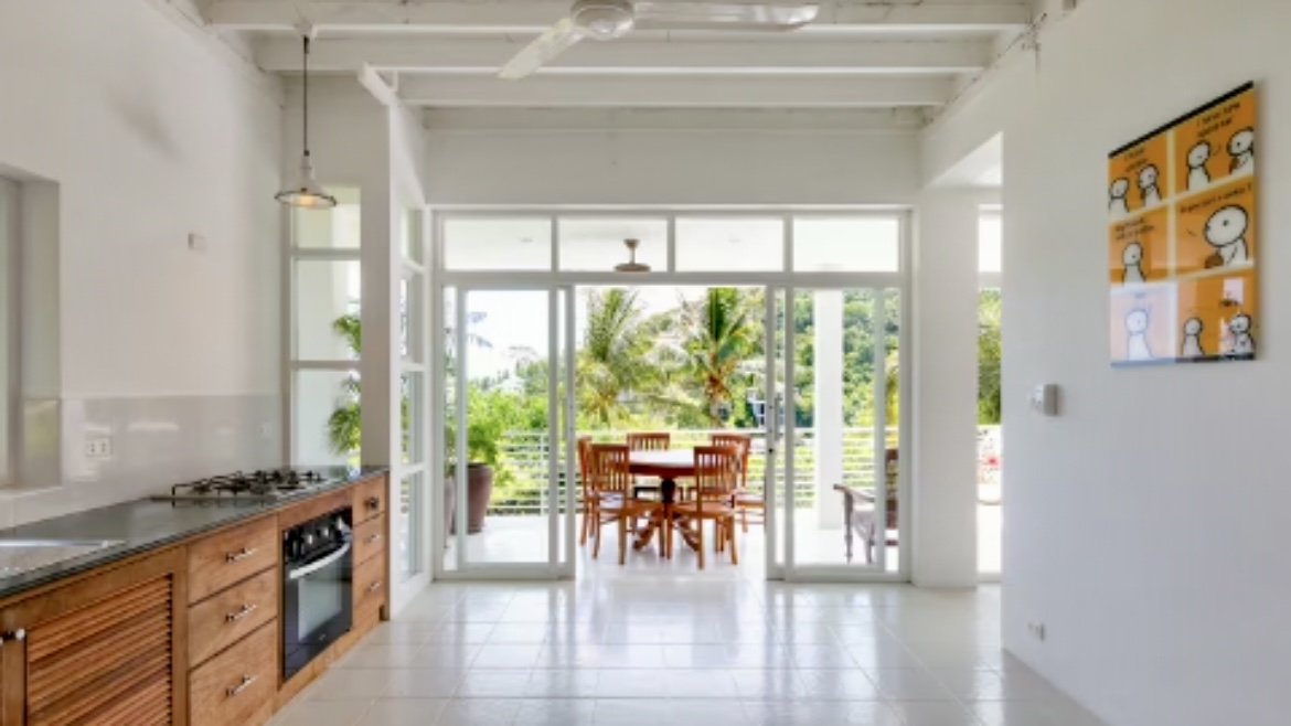 Villa Coloniale à Bang Por, vue extérieure