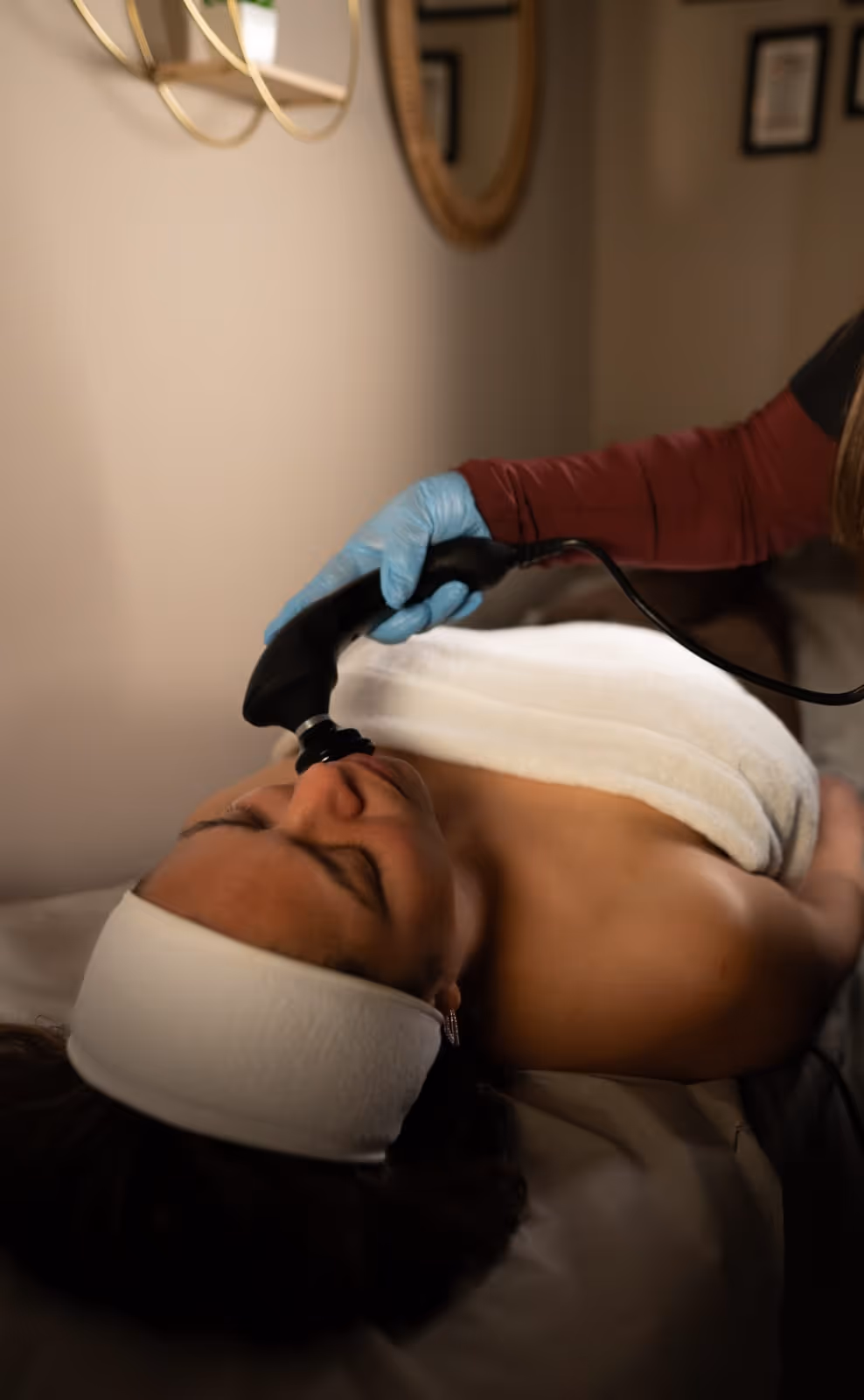 image of facial treatment being performed (for a salons & spa)