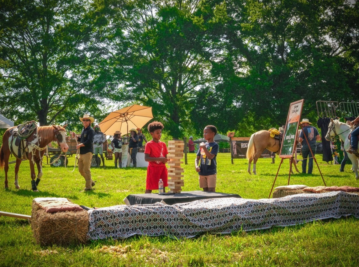 Kids at Family, Friends & Fun Day