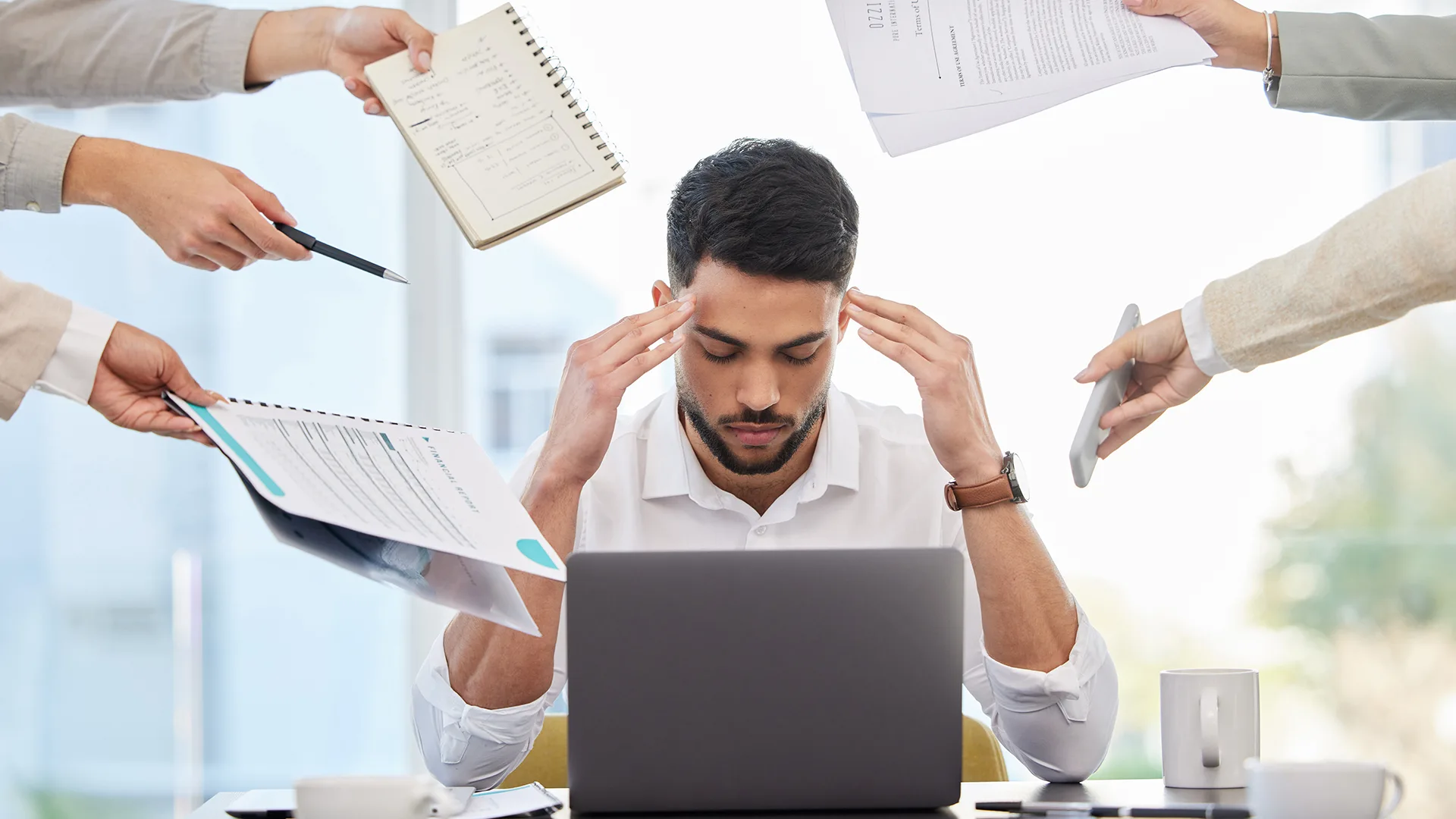 Striking the Perfect Balance: Lessons from a Freelance Web Designer's Project Management Journey.