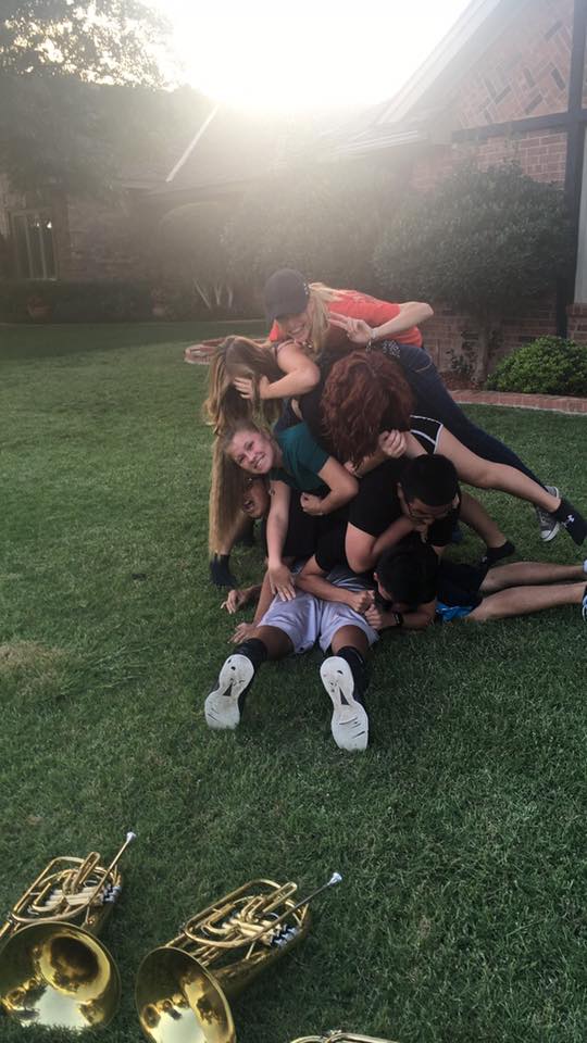 image of live mariachi band performance (for a mexican restaurant)