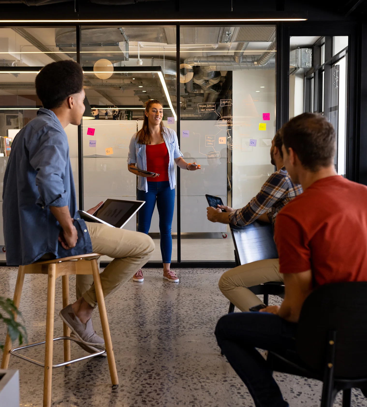 About Left Thumbnail 