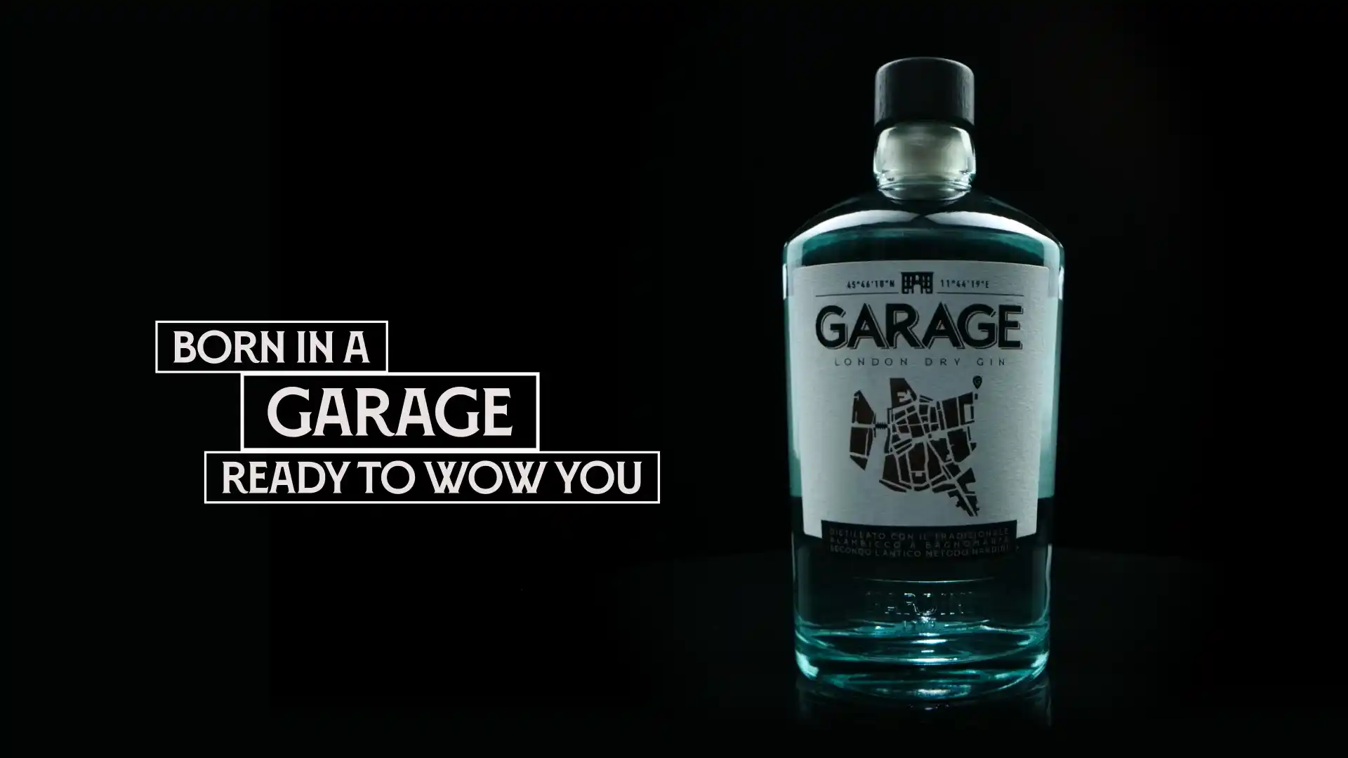 A bottle of Gin Garage Nardini