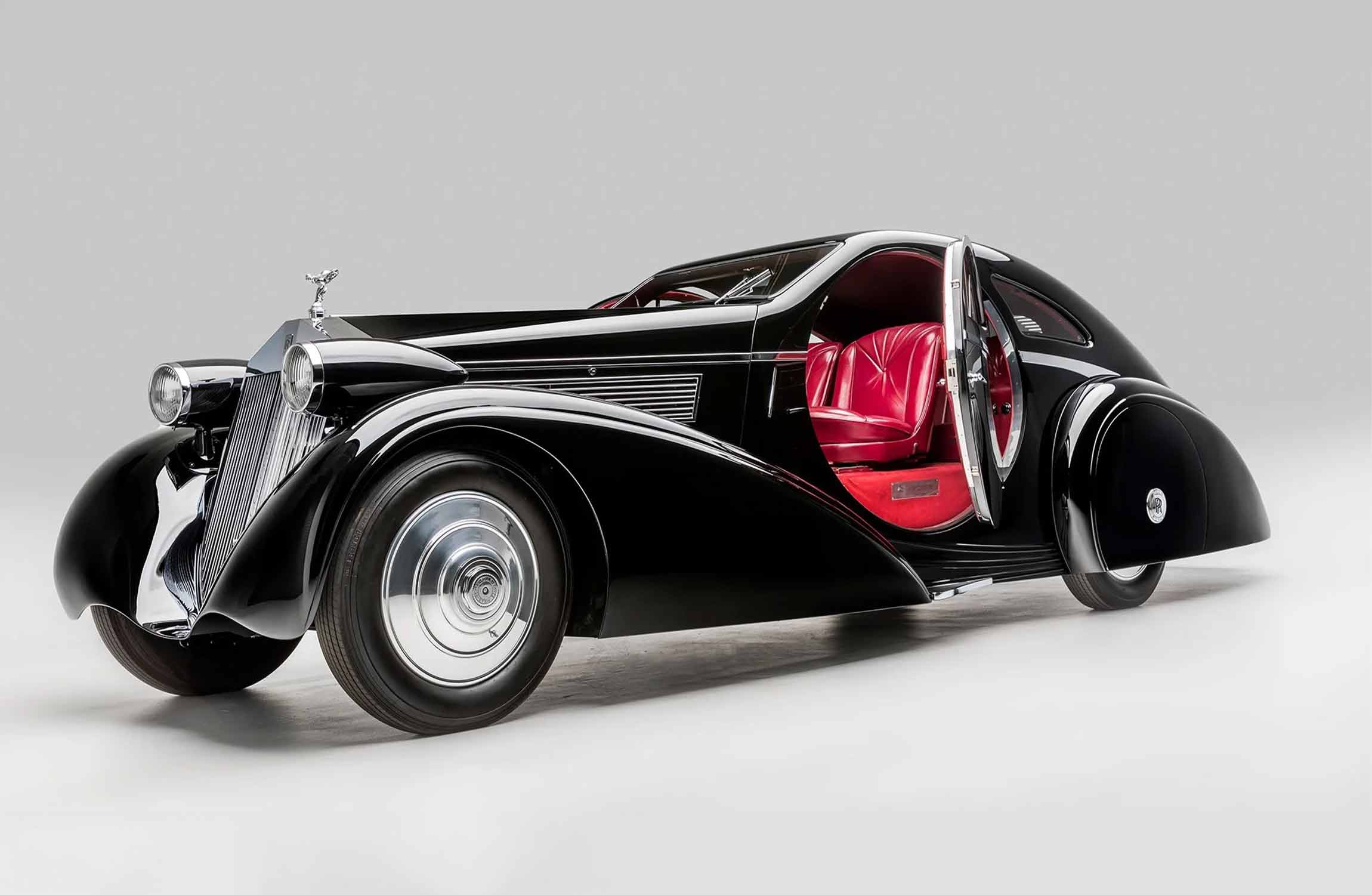 1925 Rolls-Royce Phantom I luxury coachbuilt automobile with red leather interior
