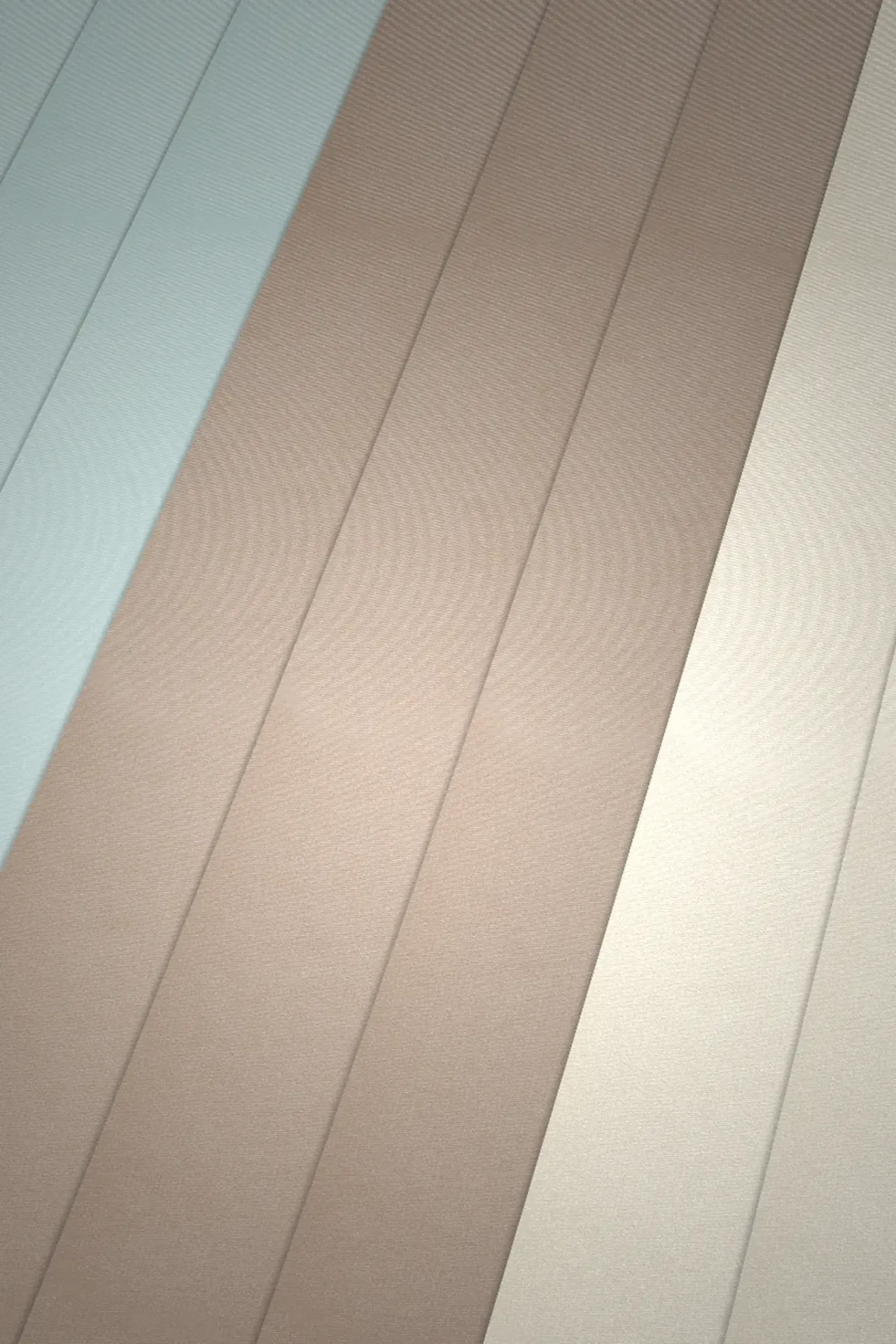 Detail látek vertikálních žaluzií v barevných vzorech. Doplněk pro regulaci světla a tepla.