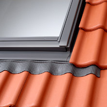 Produktový náhled stínicí techniky EDZ k roletě VELUX. Produkt značky VELUX v nabídce firmy.