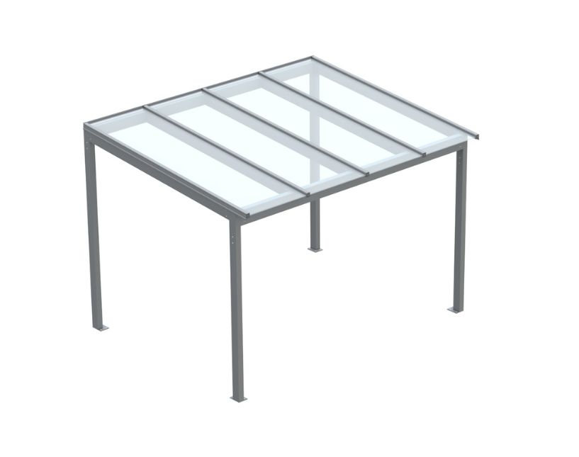 Skleněná pergola s prosklenou střechou o rozměru 4×3 m. Konstrukce z eloxovaného hliníku.