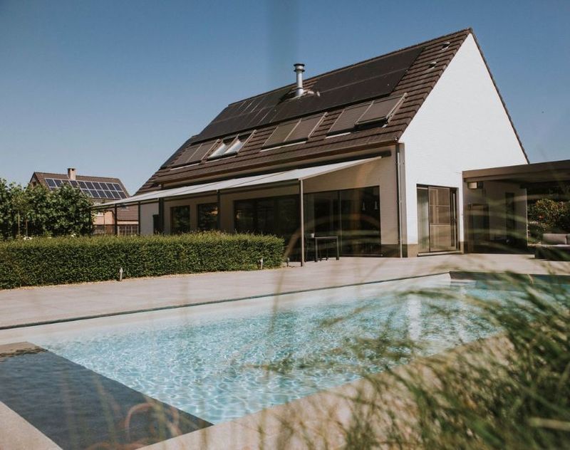 Pergola s posuvnou lamelovou střechou, na kterou nepotřebujete stavební povolení.