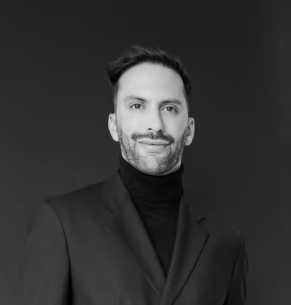Louis Belzile, courtier immobilier chez Royal LePage Blanc & Noir — témoignage client KADENCE.