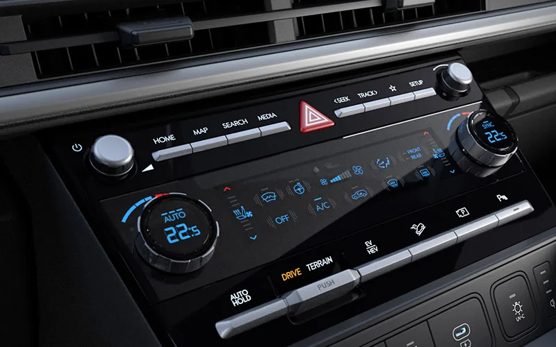 Controles de la climatización trizona de la Hyundai Santa Fe